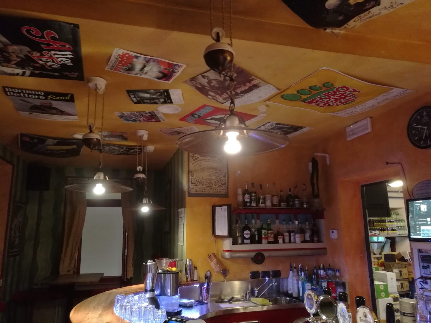 Busstop Pub