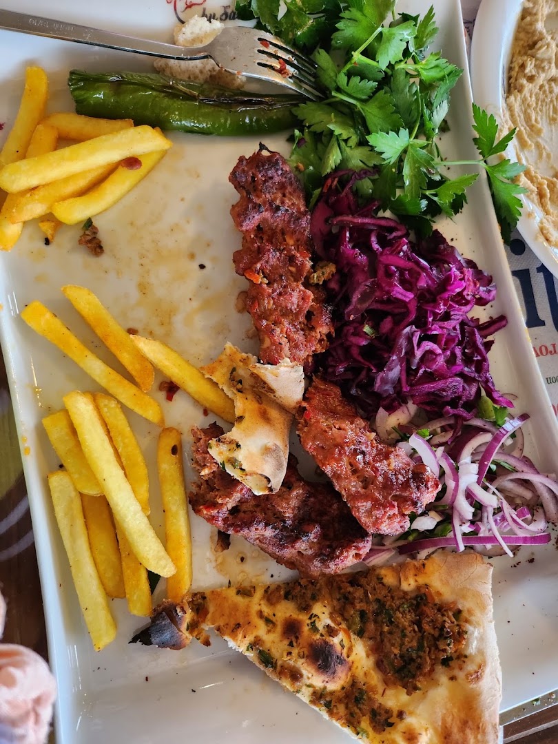 By Salman - Kebap Pizzeria