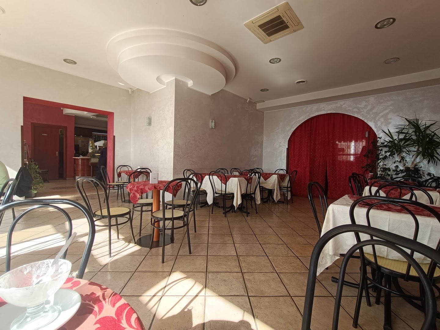 Byron Bar