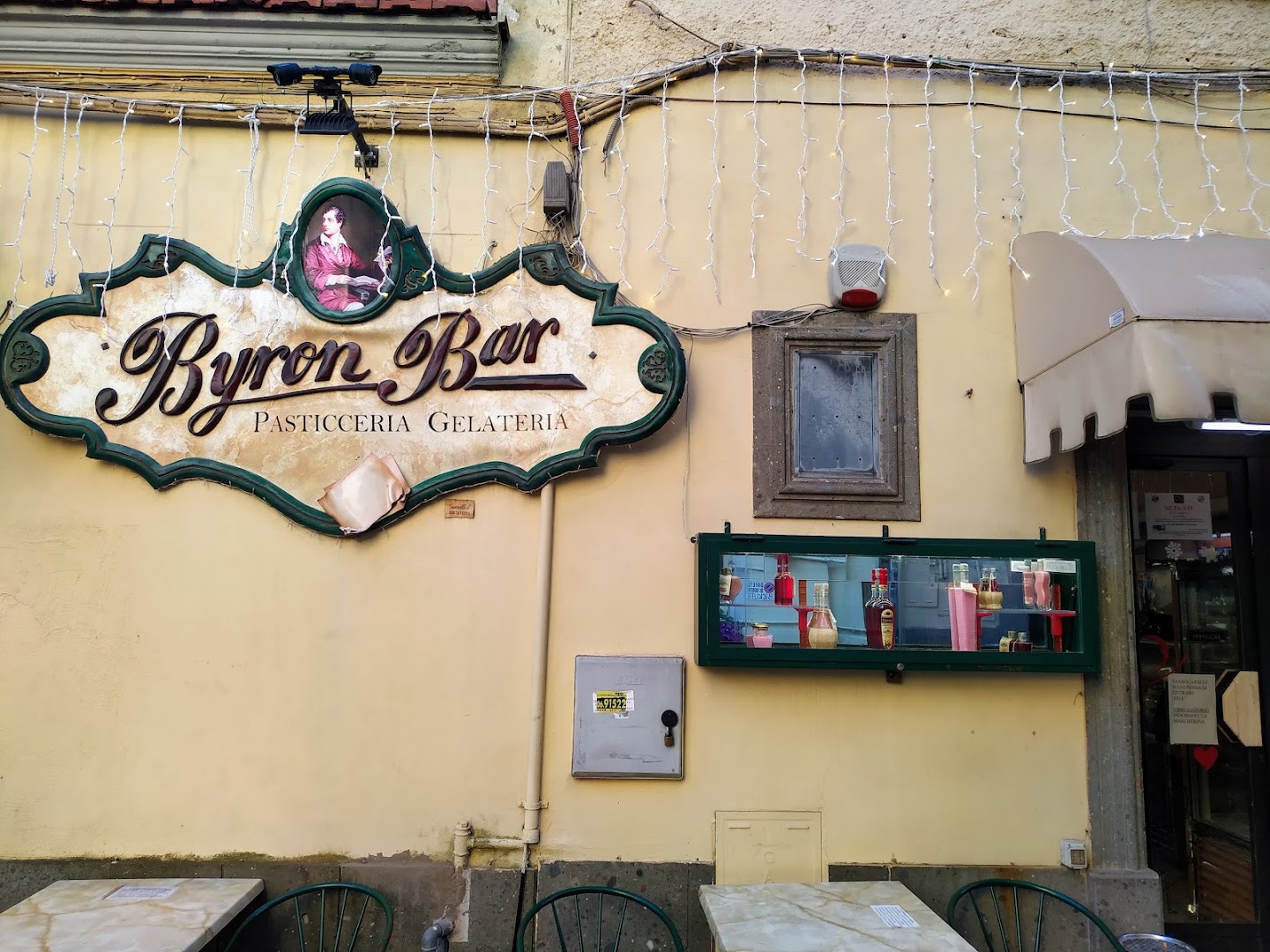 Byron Bar
