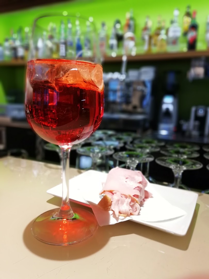 C.D.A. Lounge Bar