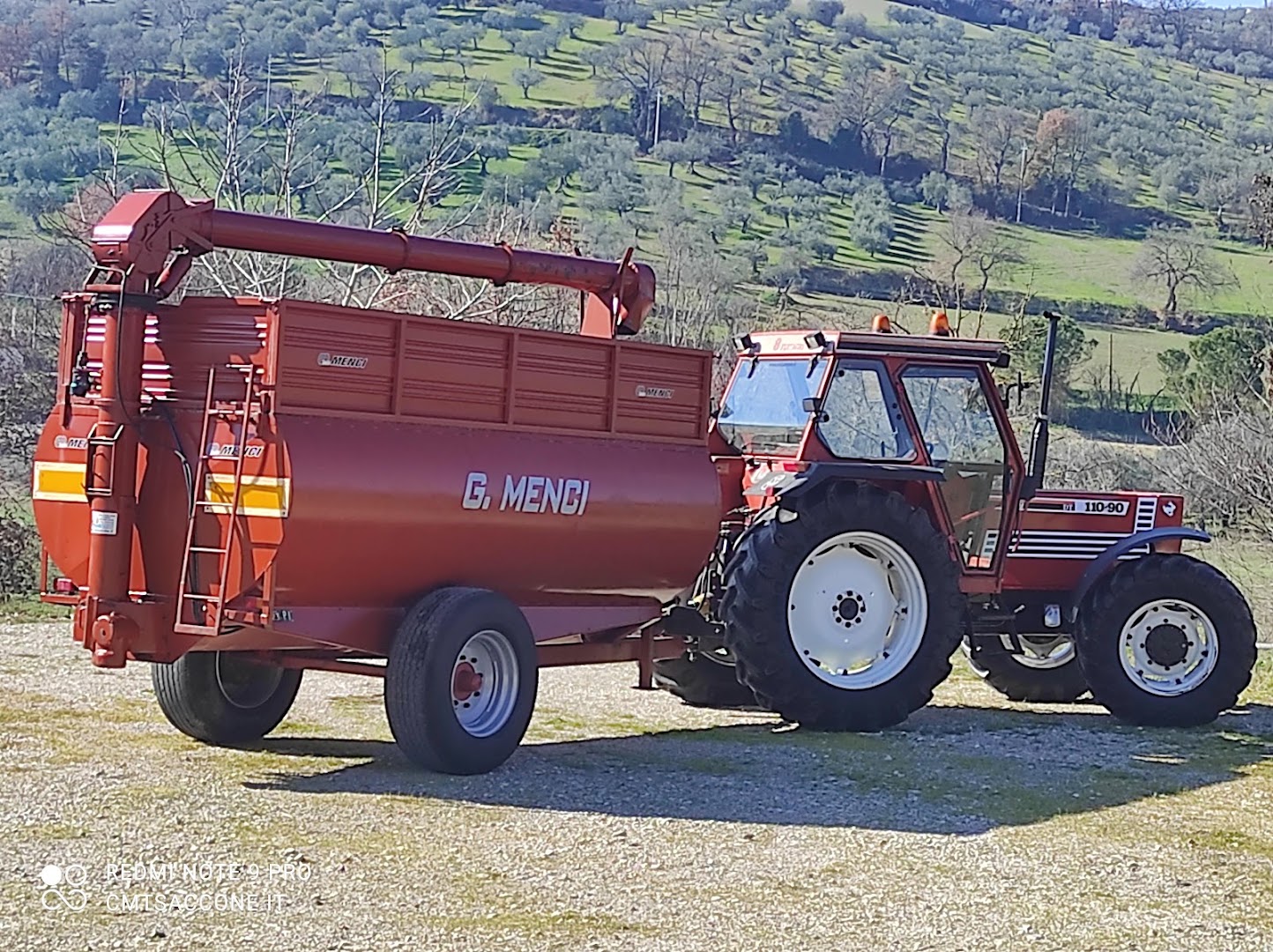 C.M.T. di Saccone Minicozzi Antonio, Vendita Mietitrebbie e Macchine Agricole