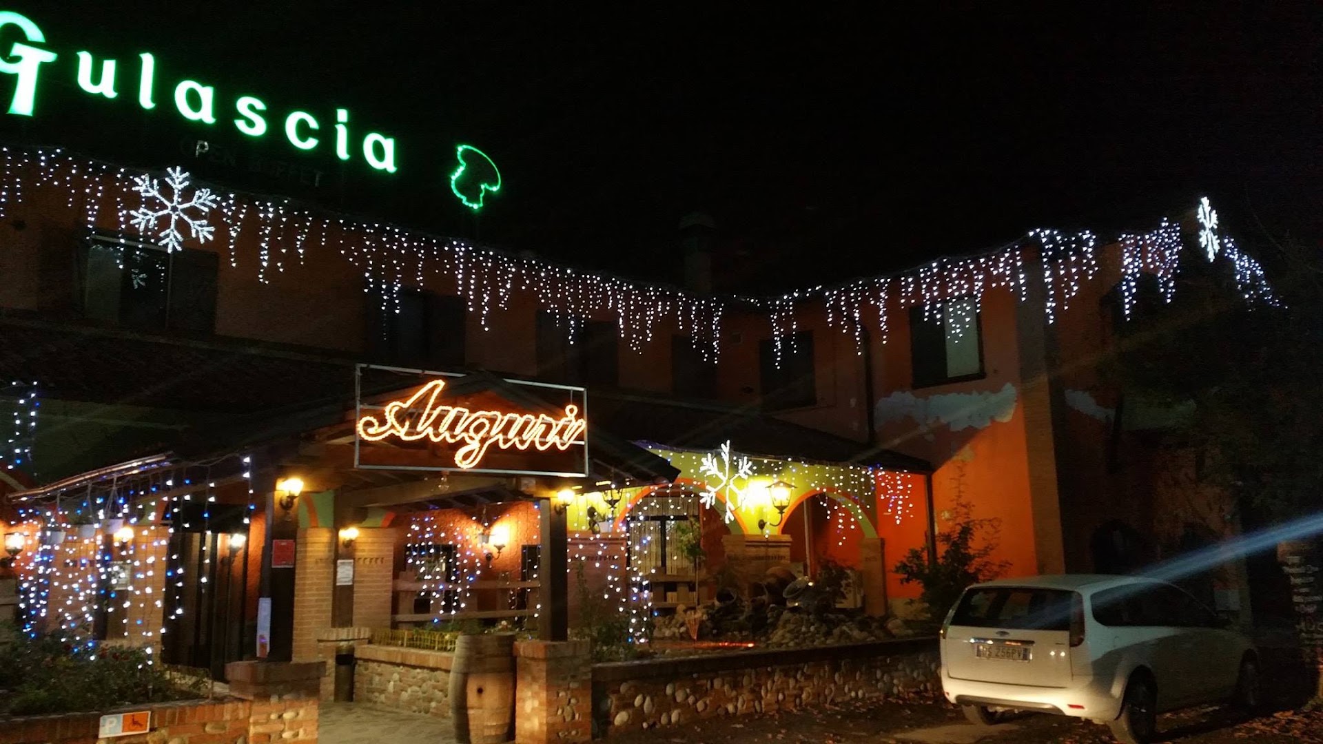Ca’ del Gulascia locale per feste di compleanno , battesimi e matrimoni