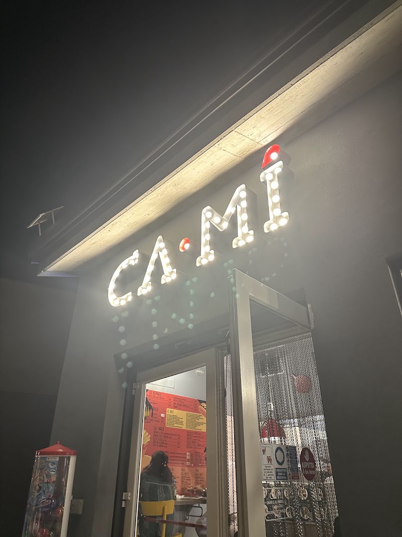 CA•MÍ