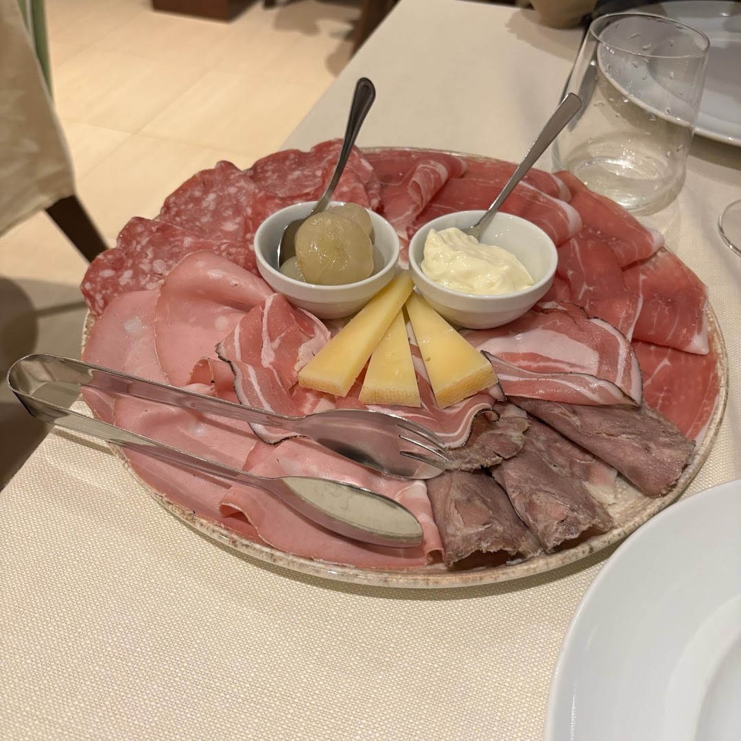 Ca' d' Frara Trattoria Moderna