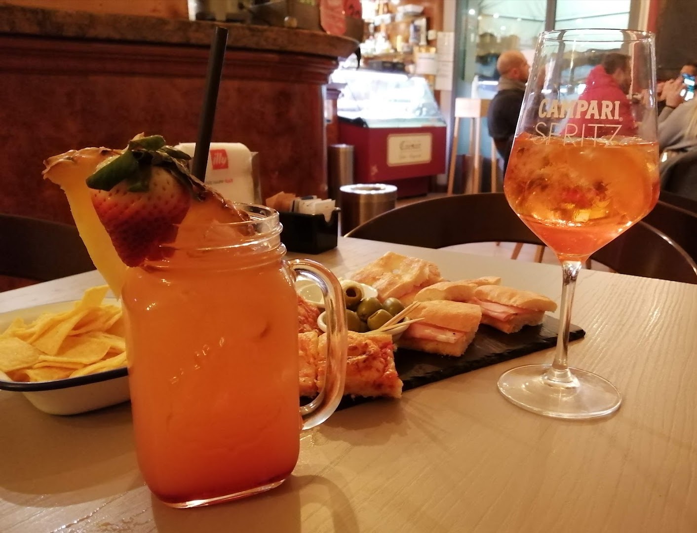 Caesar Cafè