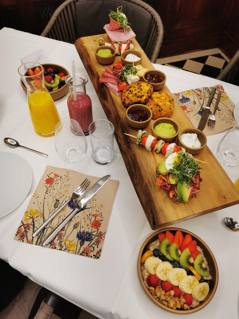Cafe Bistró Villa Aufschnaiter, Bolzano