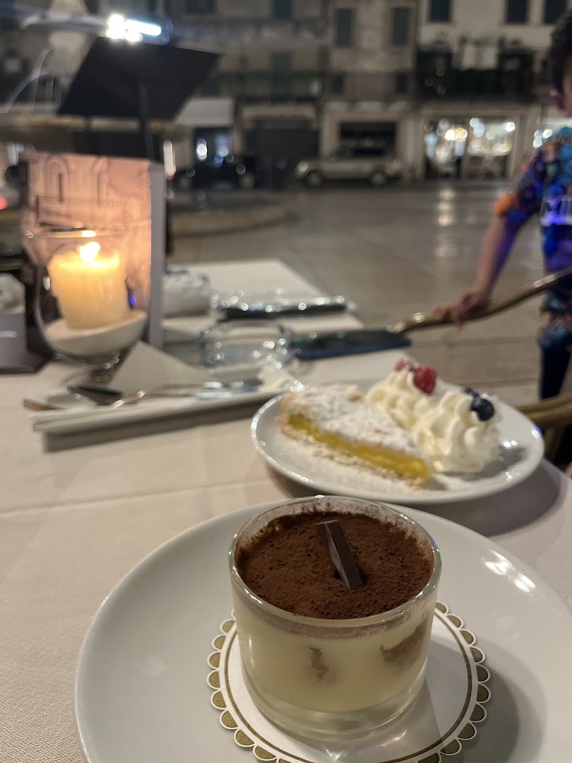 Cafe Brasserie