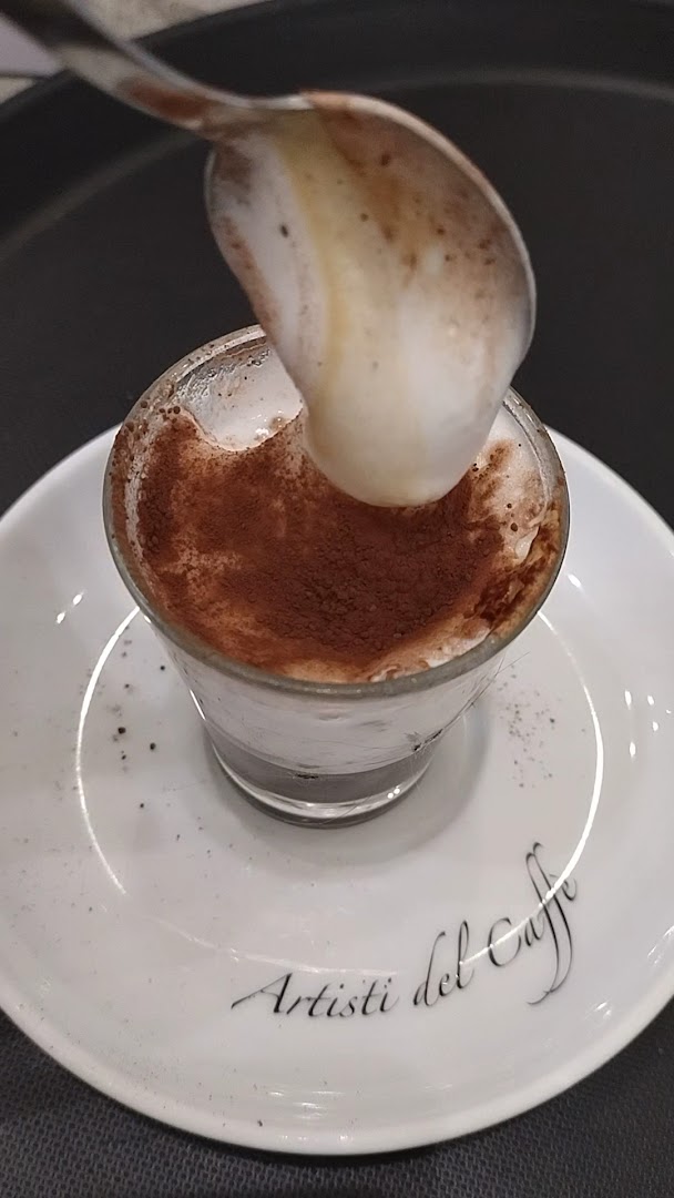 Cafè & Cafè. PD