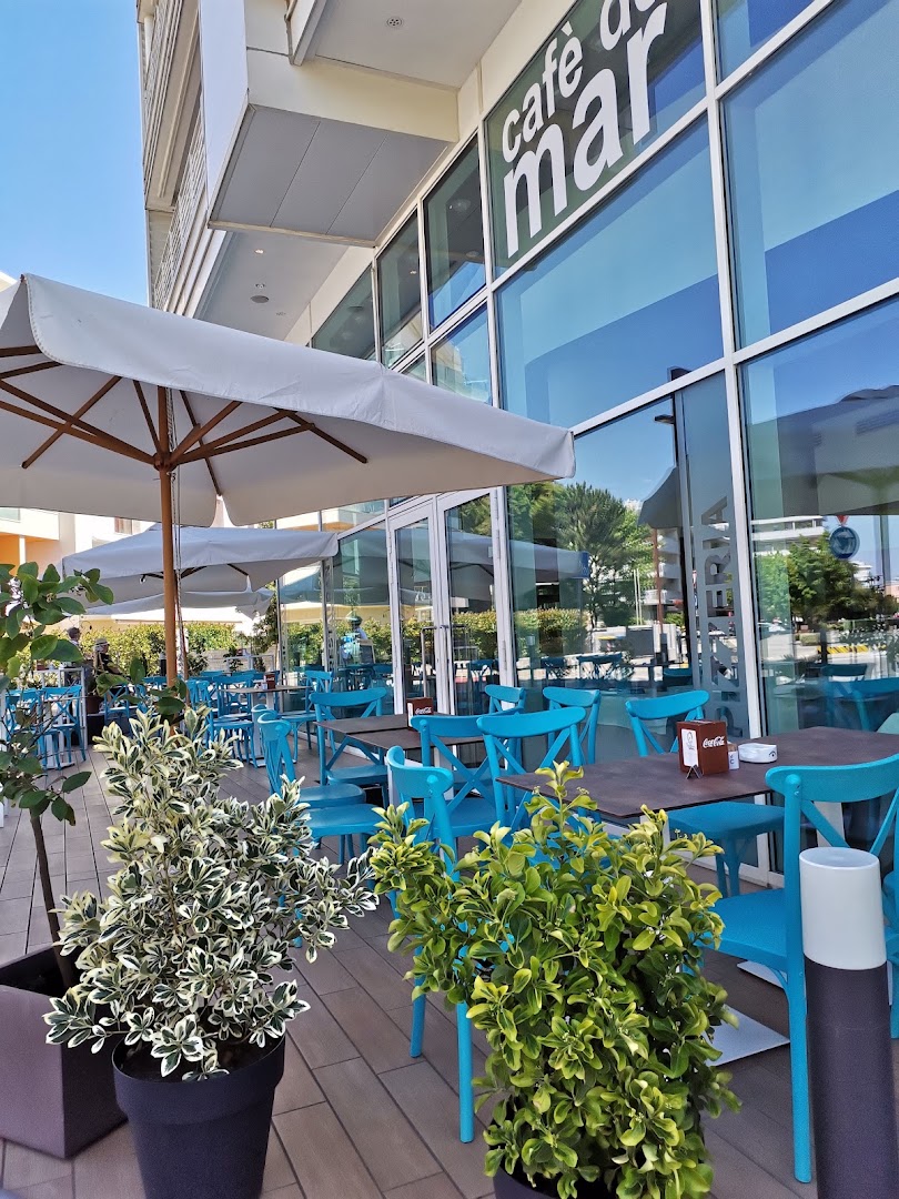 Cafe De Mar