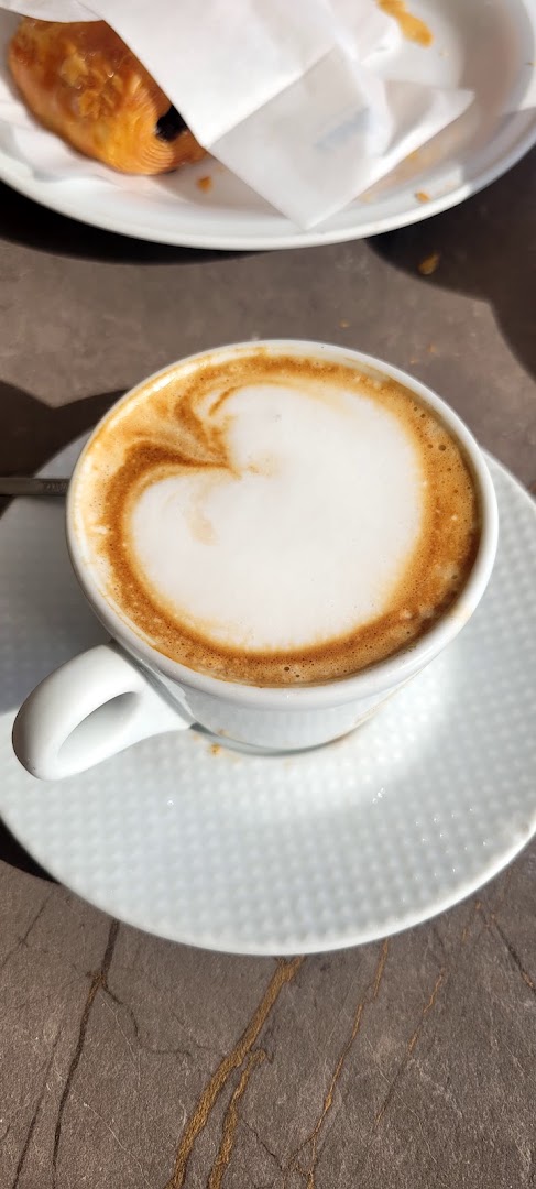 Cafe' Des Amis - Bar pasticceria gelateria