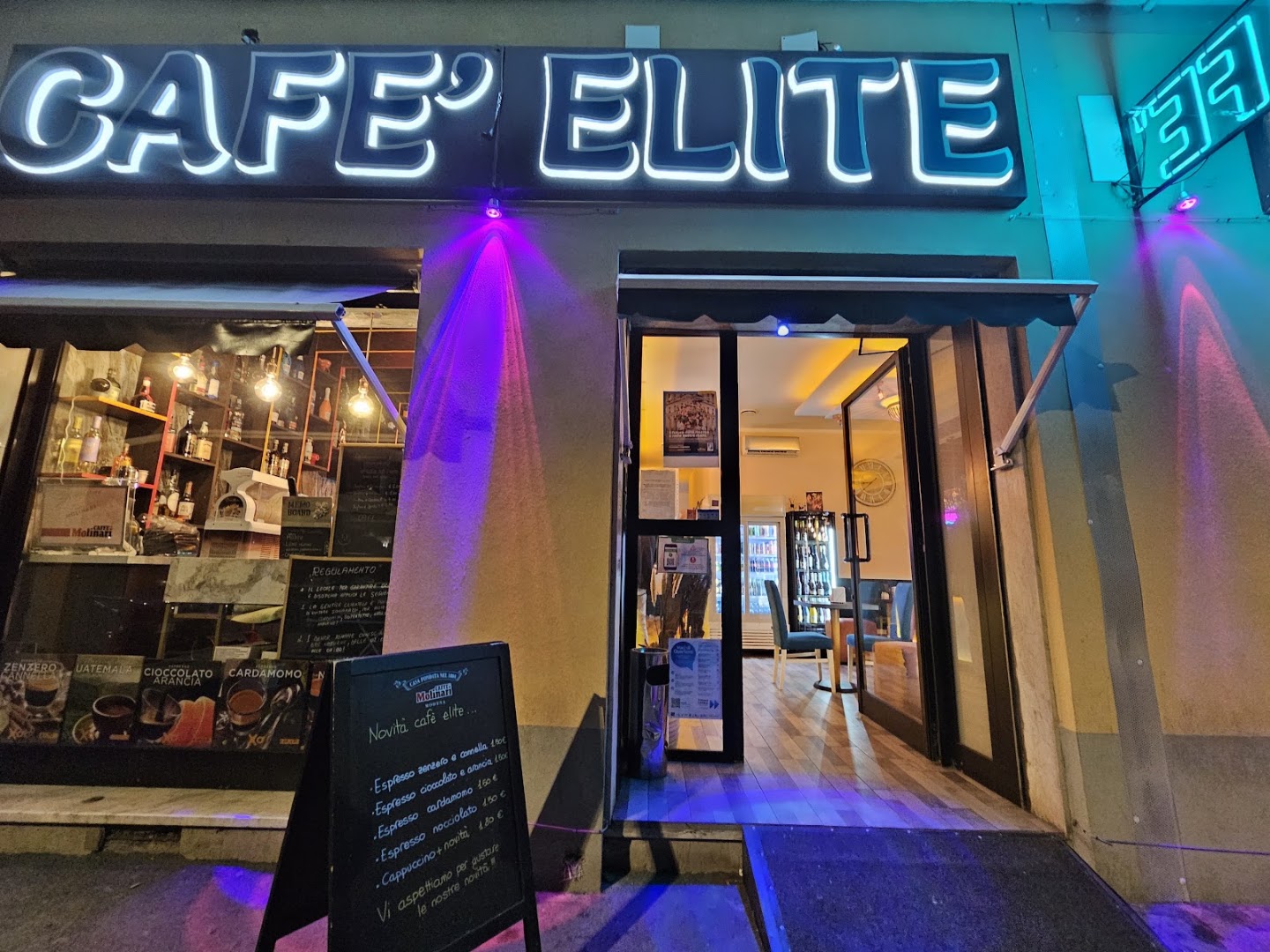 Cafè Elite 1