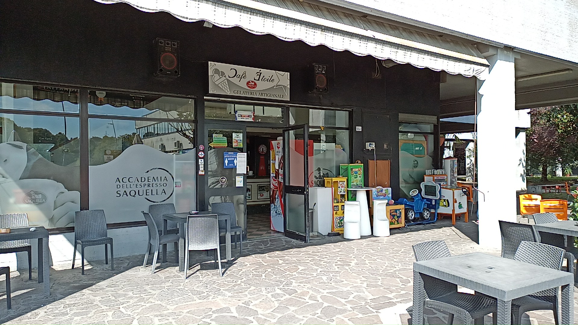 Cafe' Etoile