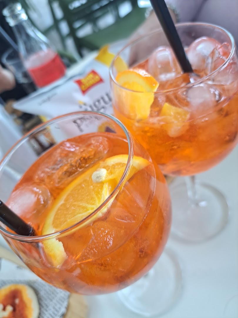 Cafè in