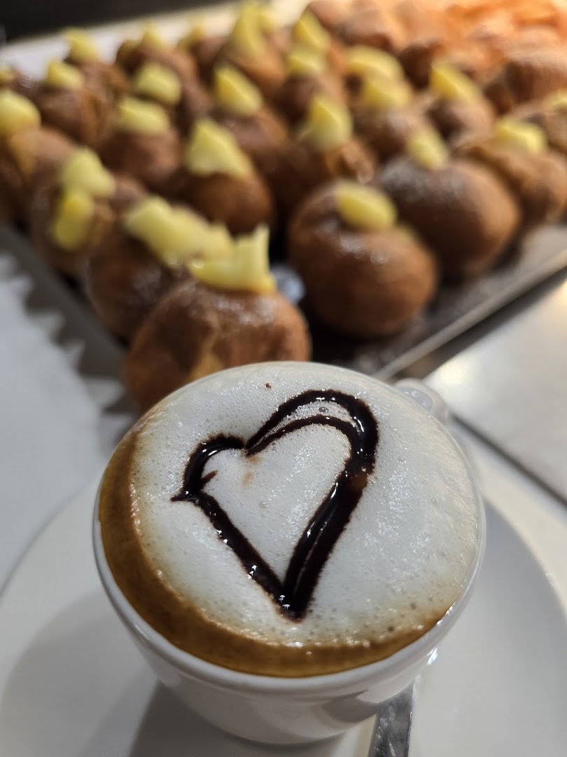 Cafè Jolie