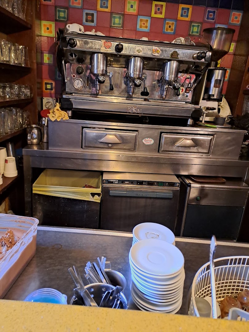 Cafè Le Trou, Benevento