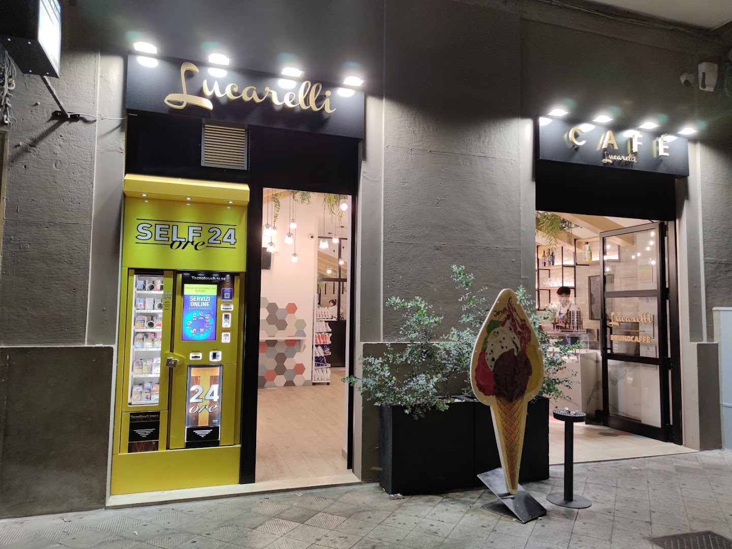 Café Lucarelli