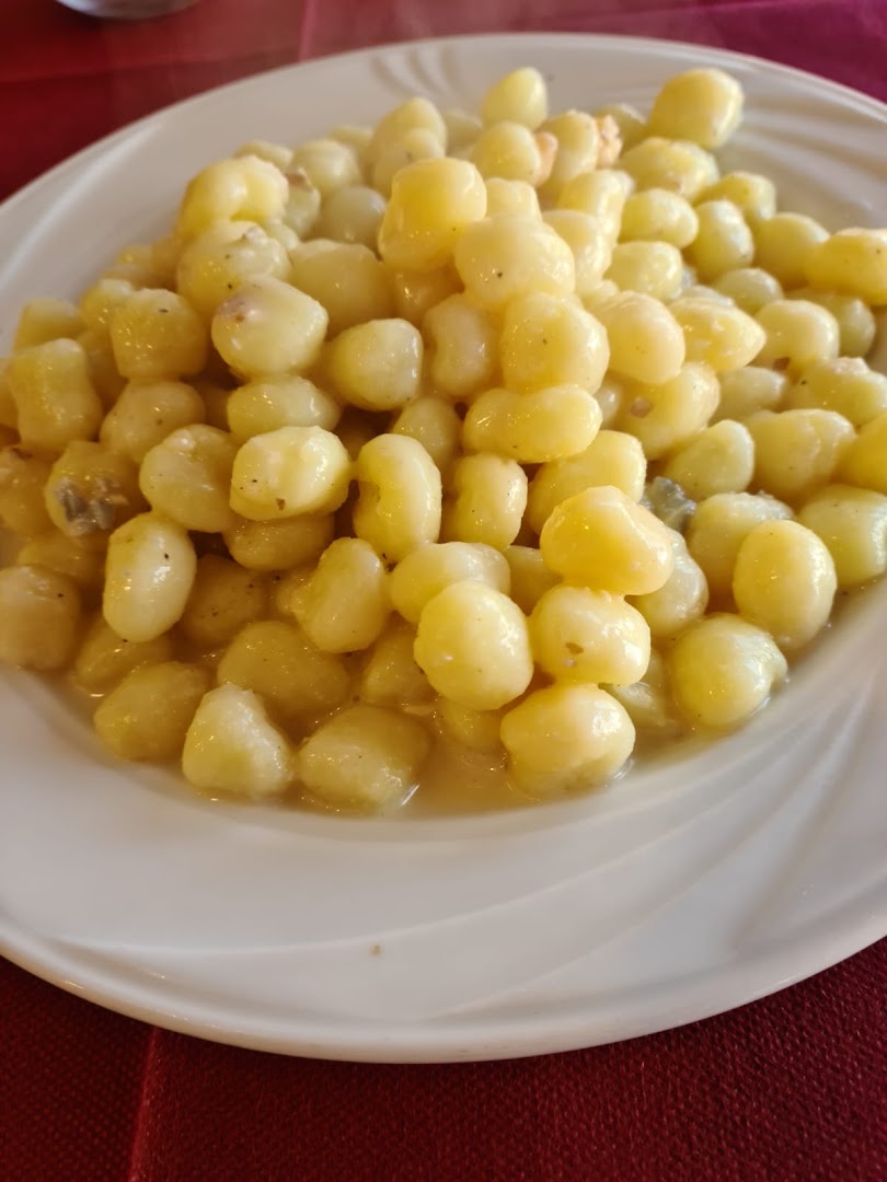 Cafè Maman
