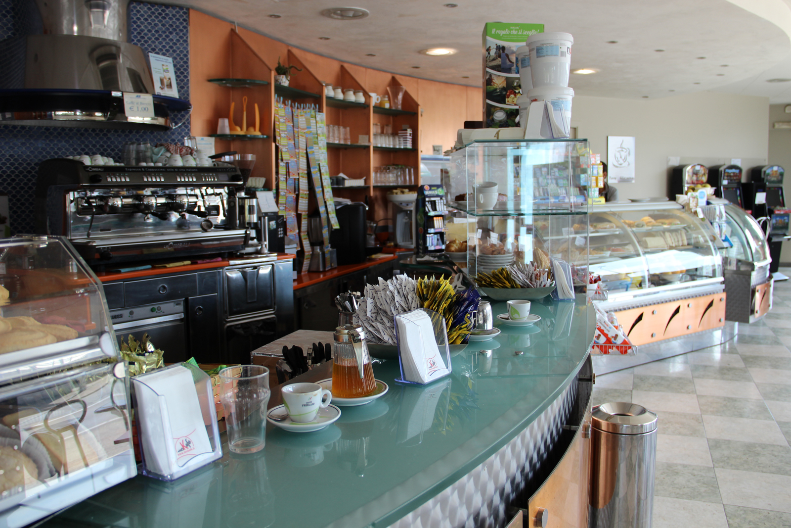 Cafè Medea, Alba