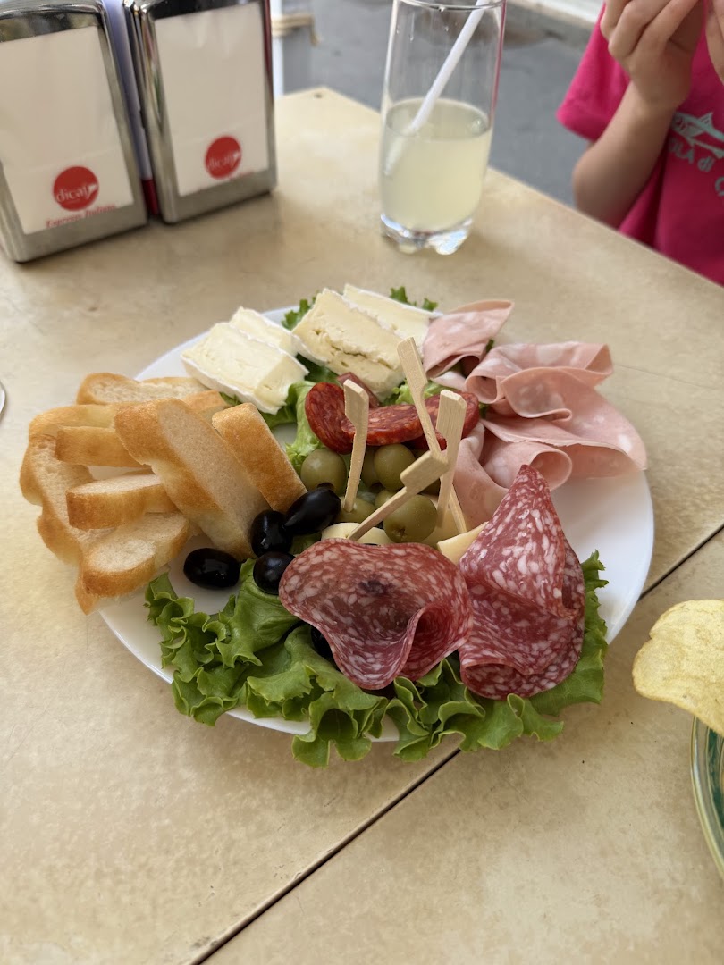 Cafè Metropolitan