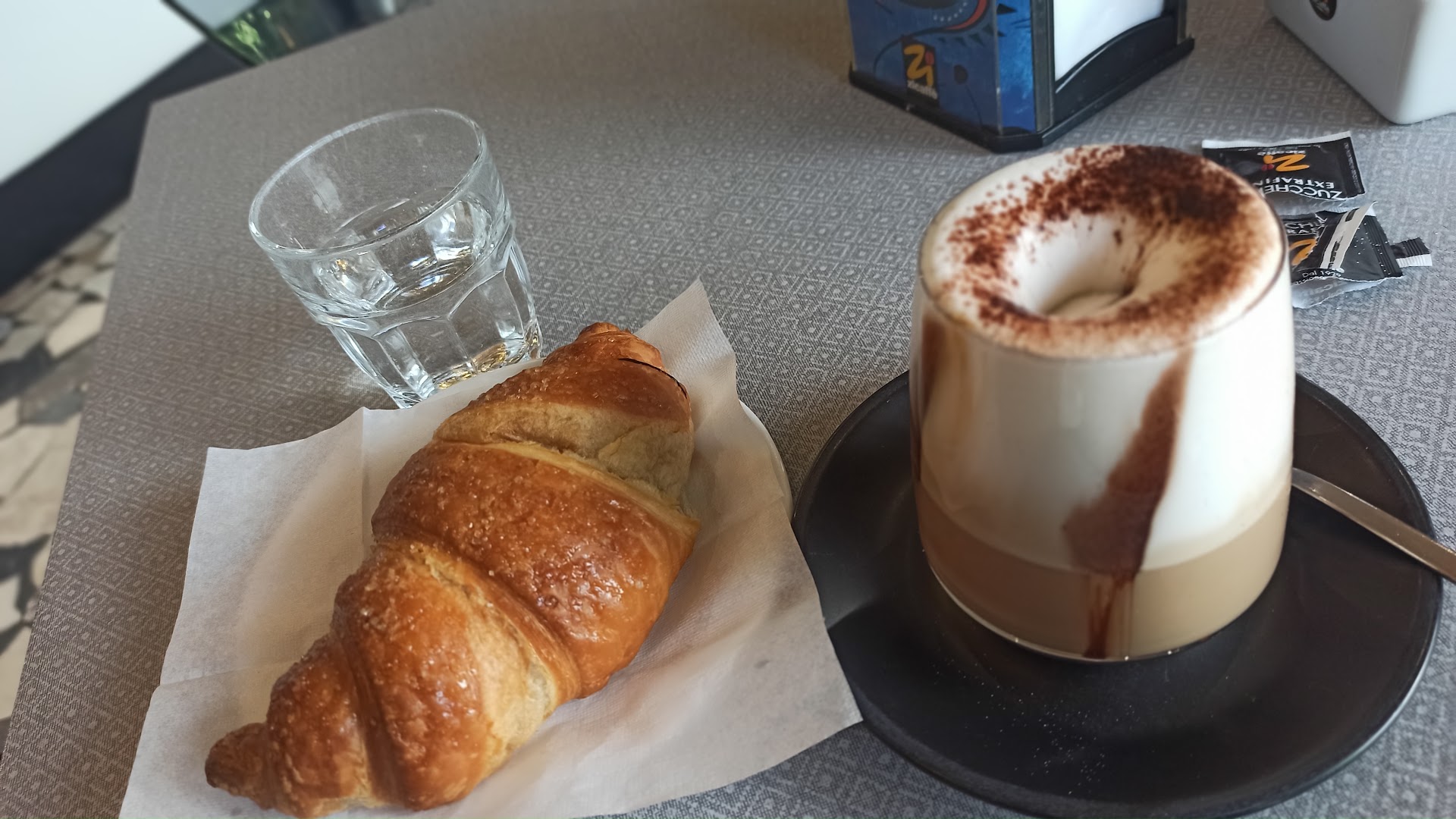 Cafè Picasso, Minturno