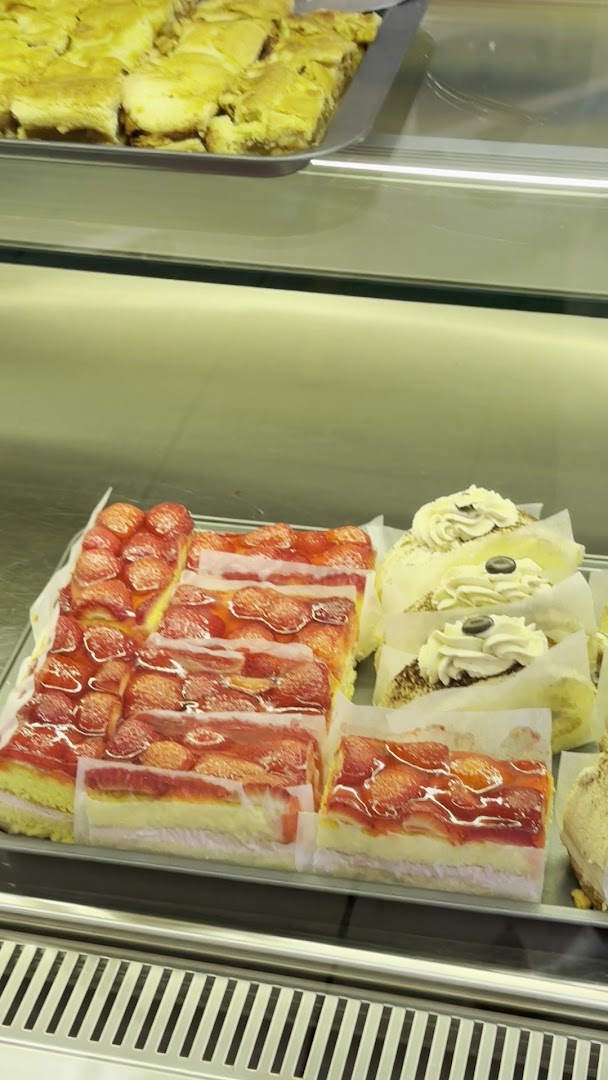 Cafe' Pseirer Eisdiele, San Leonardo in Passiria