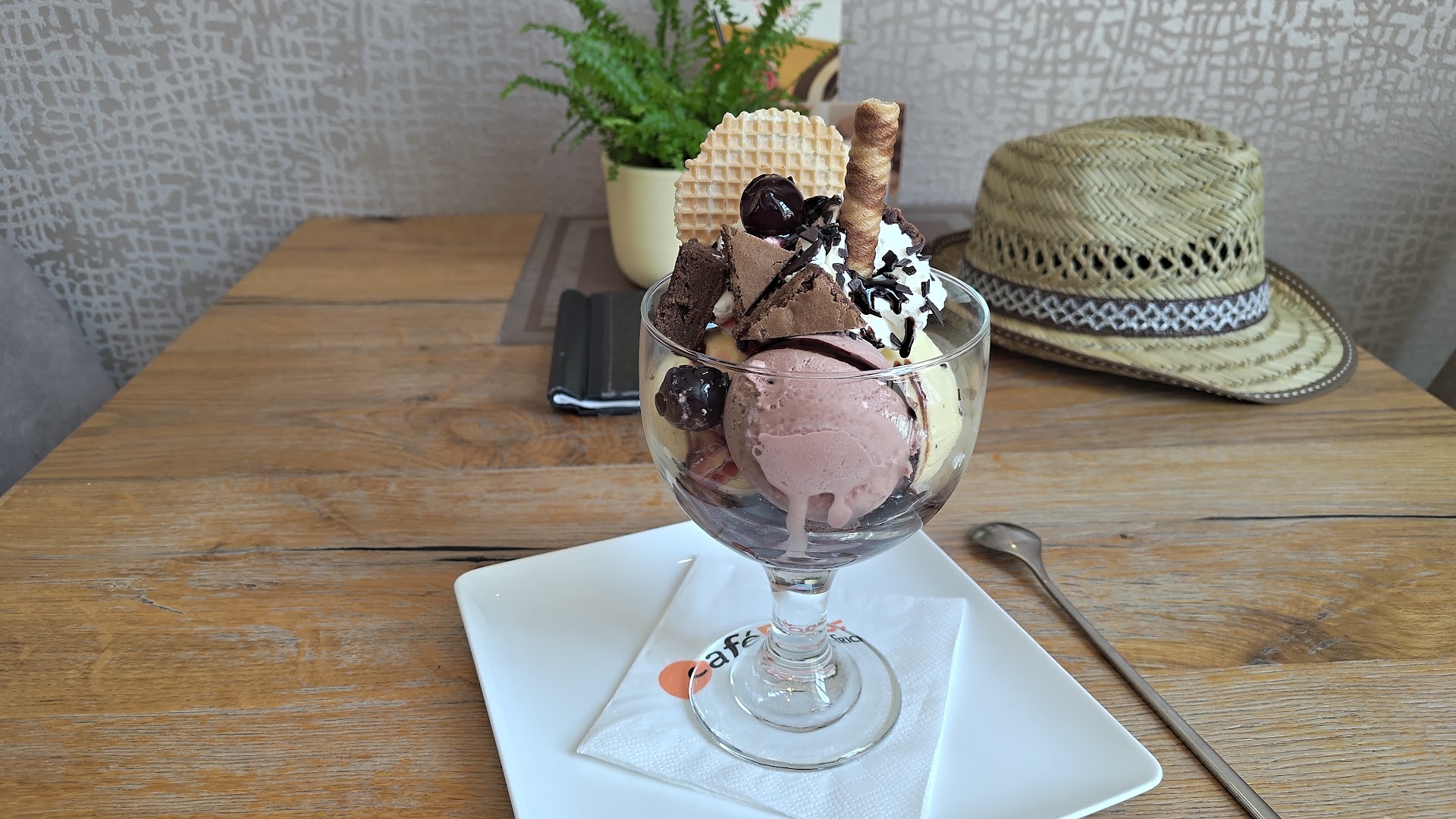 Cafè Rose by Frick