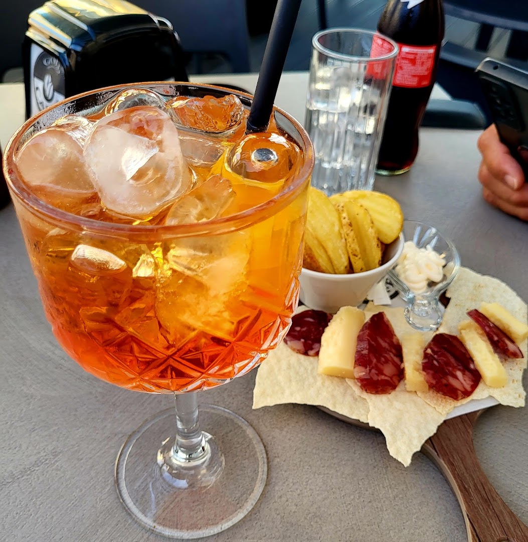 Cafè Tharros