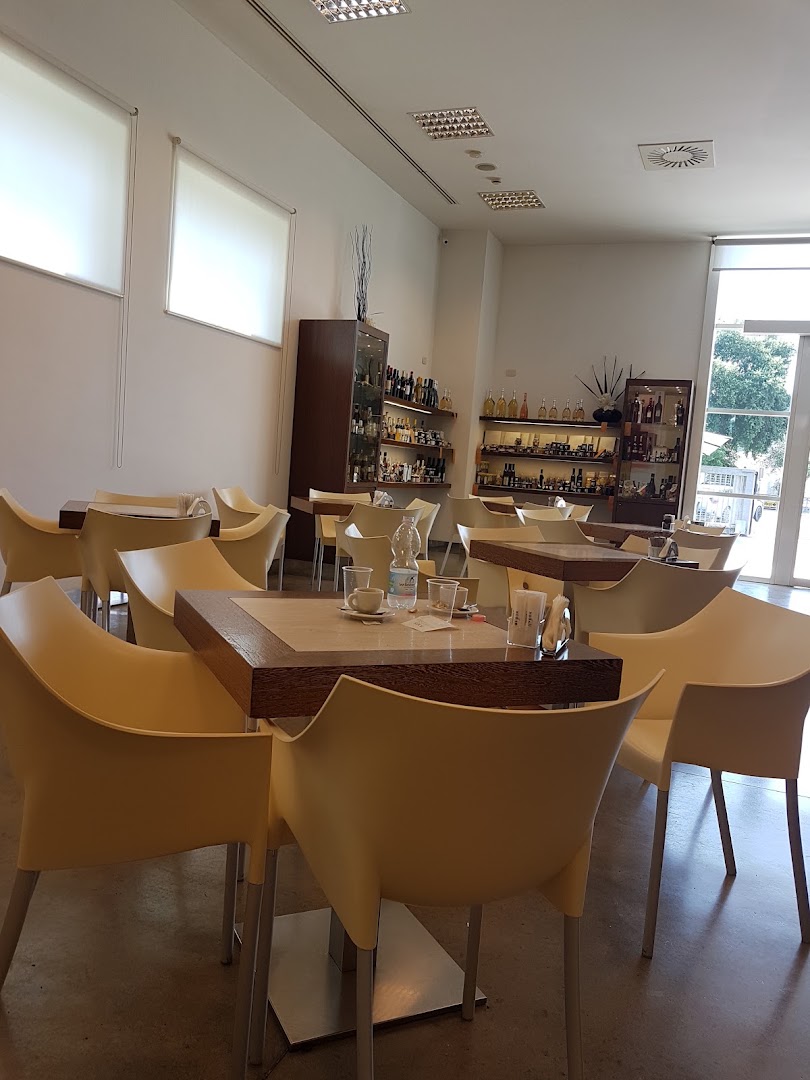 Cafe Tods