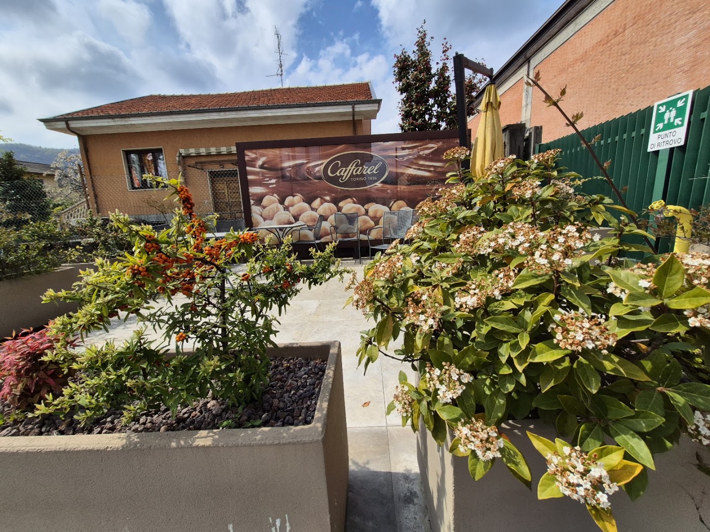 Caffarel Negozio Aziendale, Luserna San Giovanni