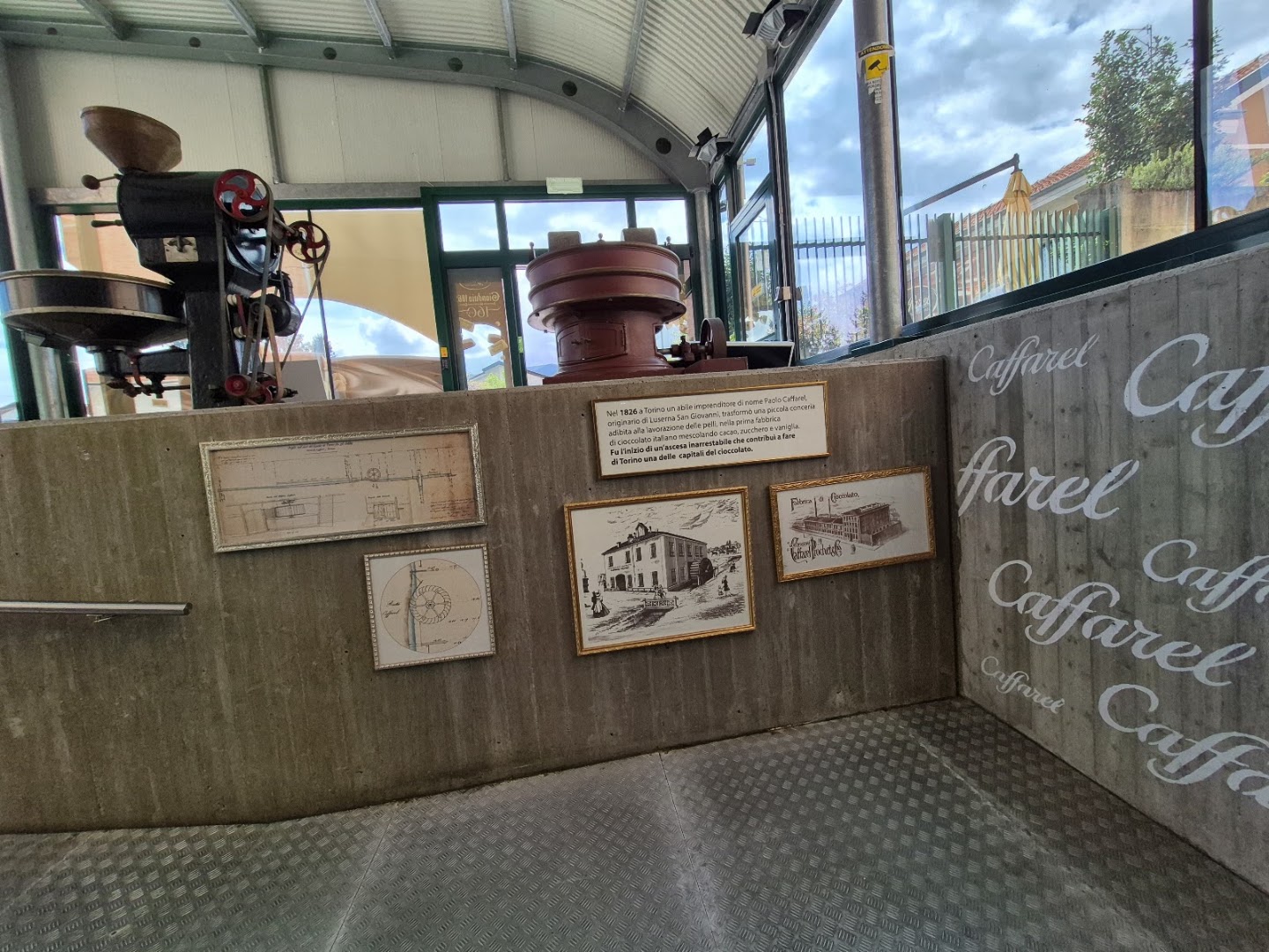 Caffarel Negozio Aziendale