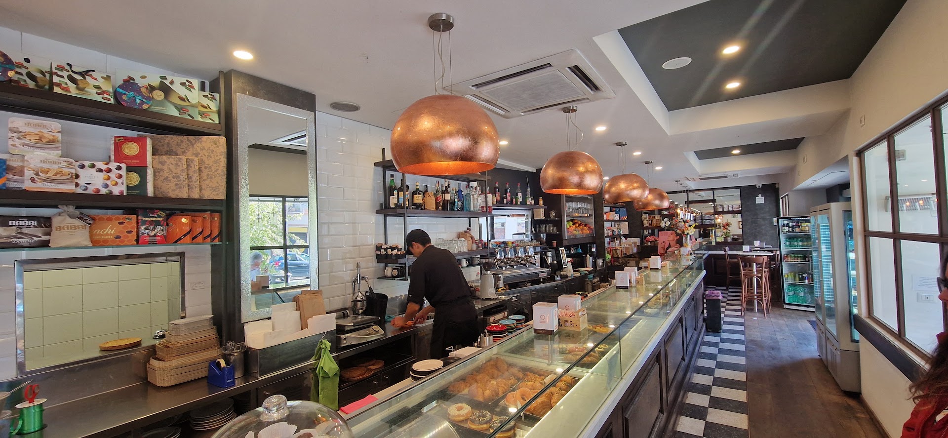 Caffè 104