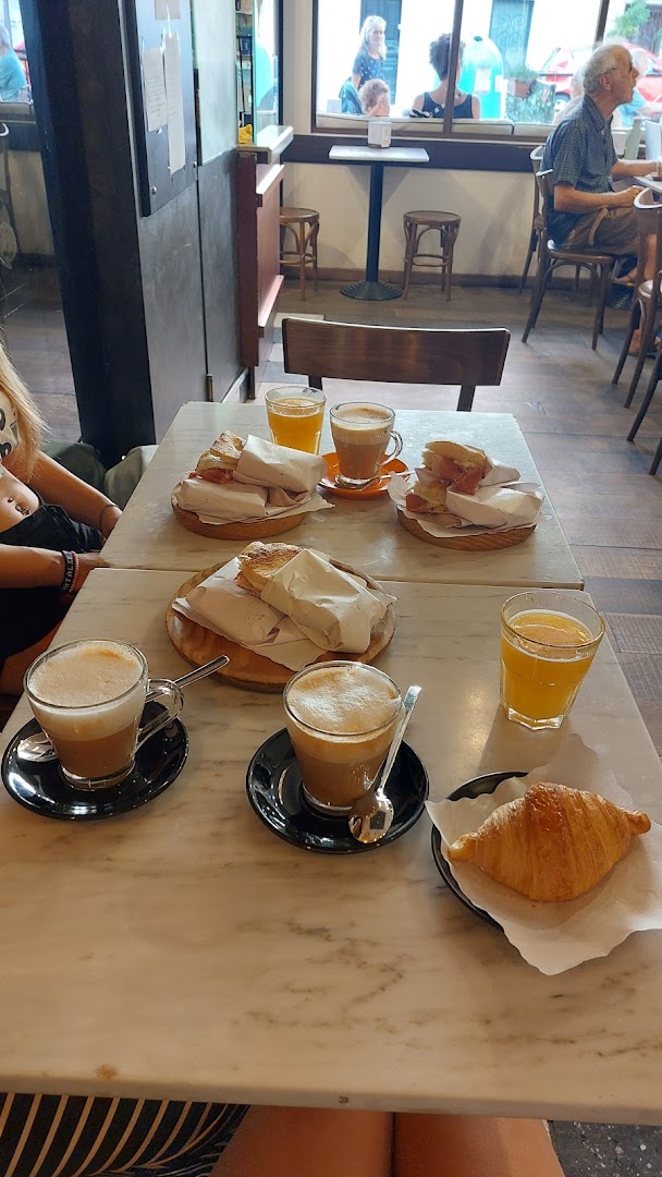 Caffè 104