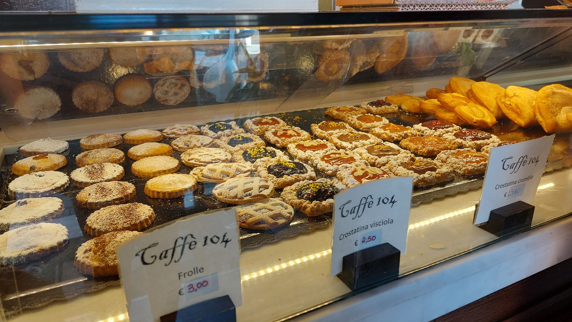 Caffè 104