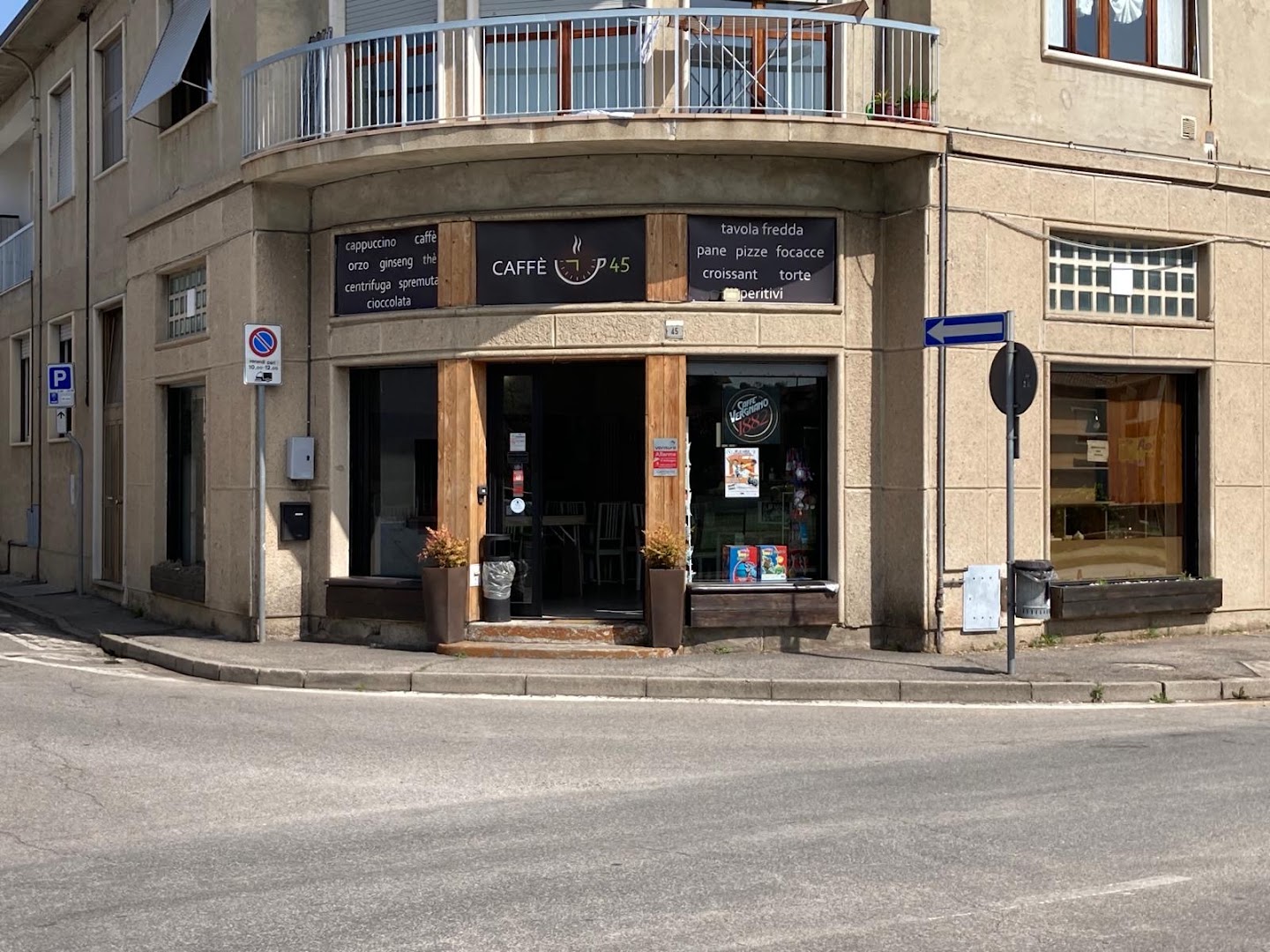 Caffè 45