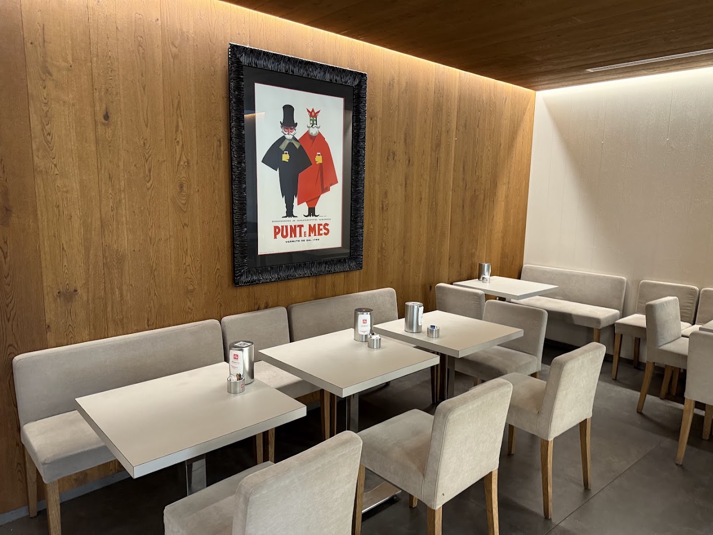 Caffè Bar La Piazzetta