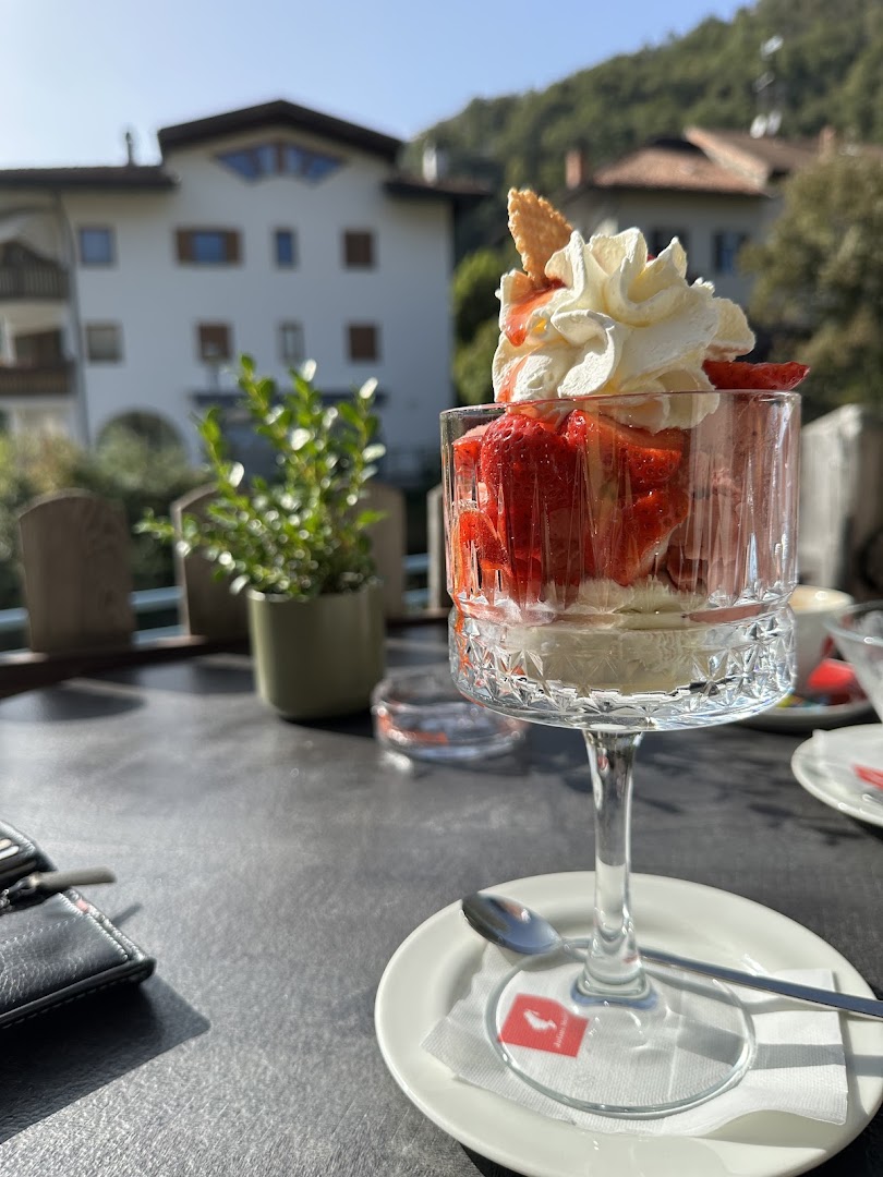 Caffe' Bar Mary