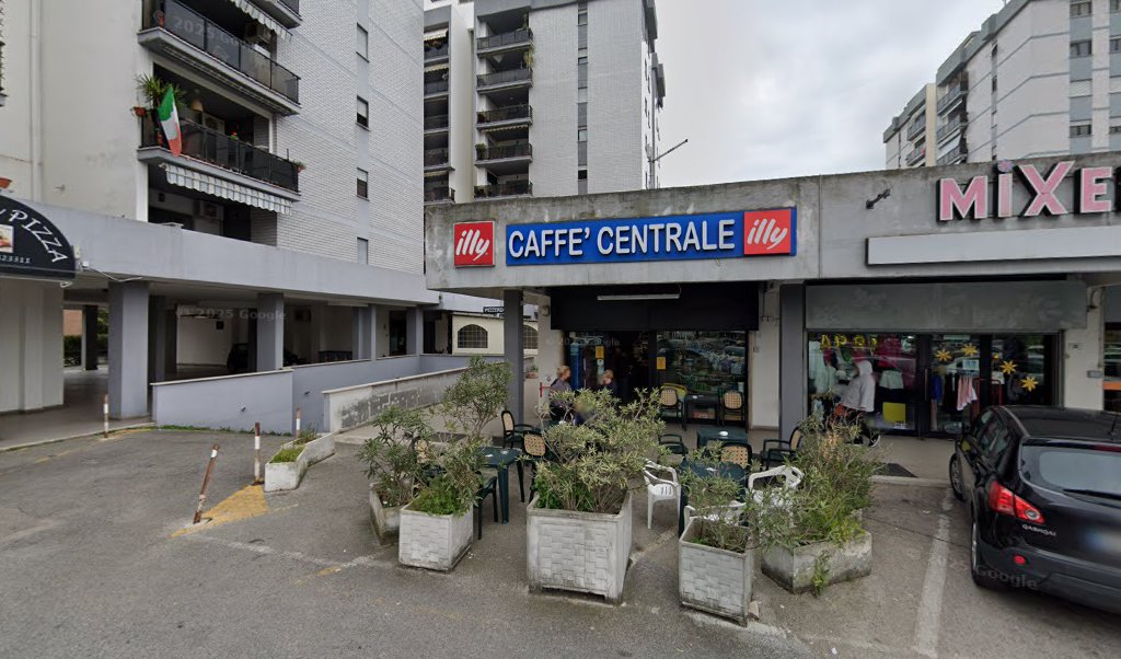 Caffè Centrale illy, Latina