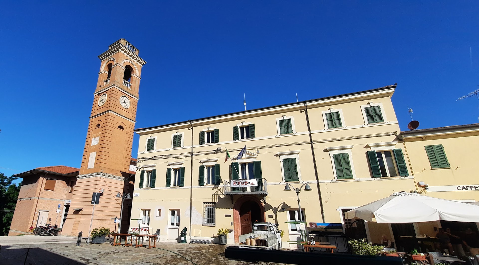 Caffe Centrale Montiano, Montiano