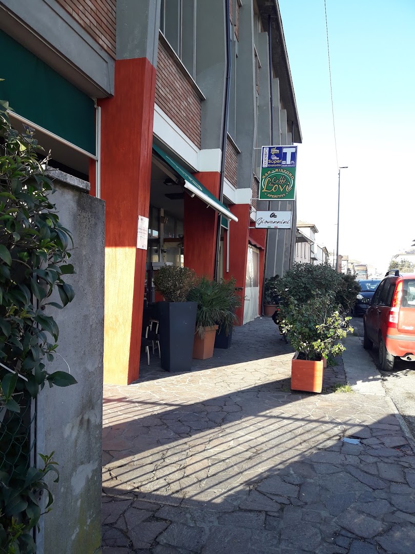 Caffè Dei Lovi Tabacchi, Mezzano