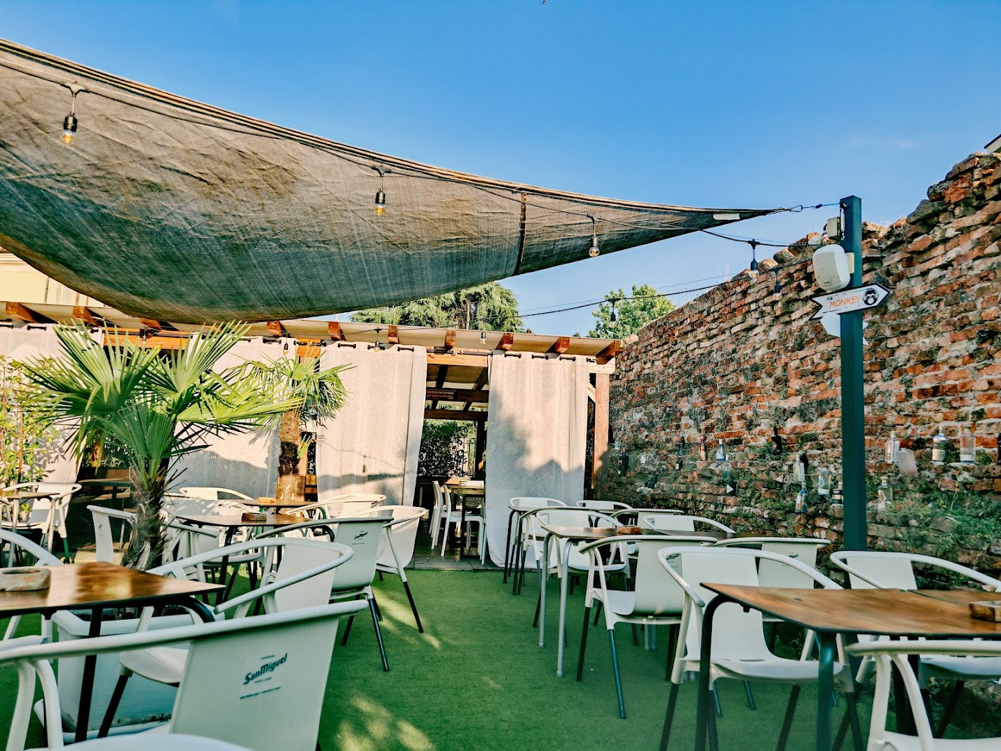 Caffè Del Convento Gintoneria & Cocktail Bar