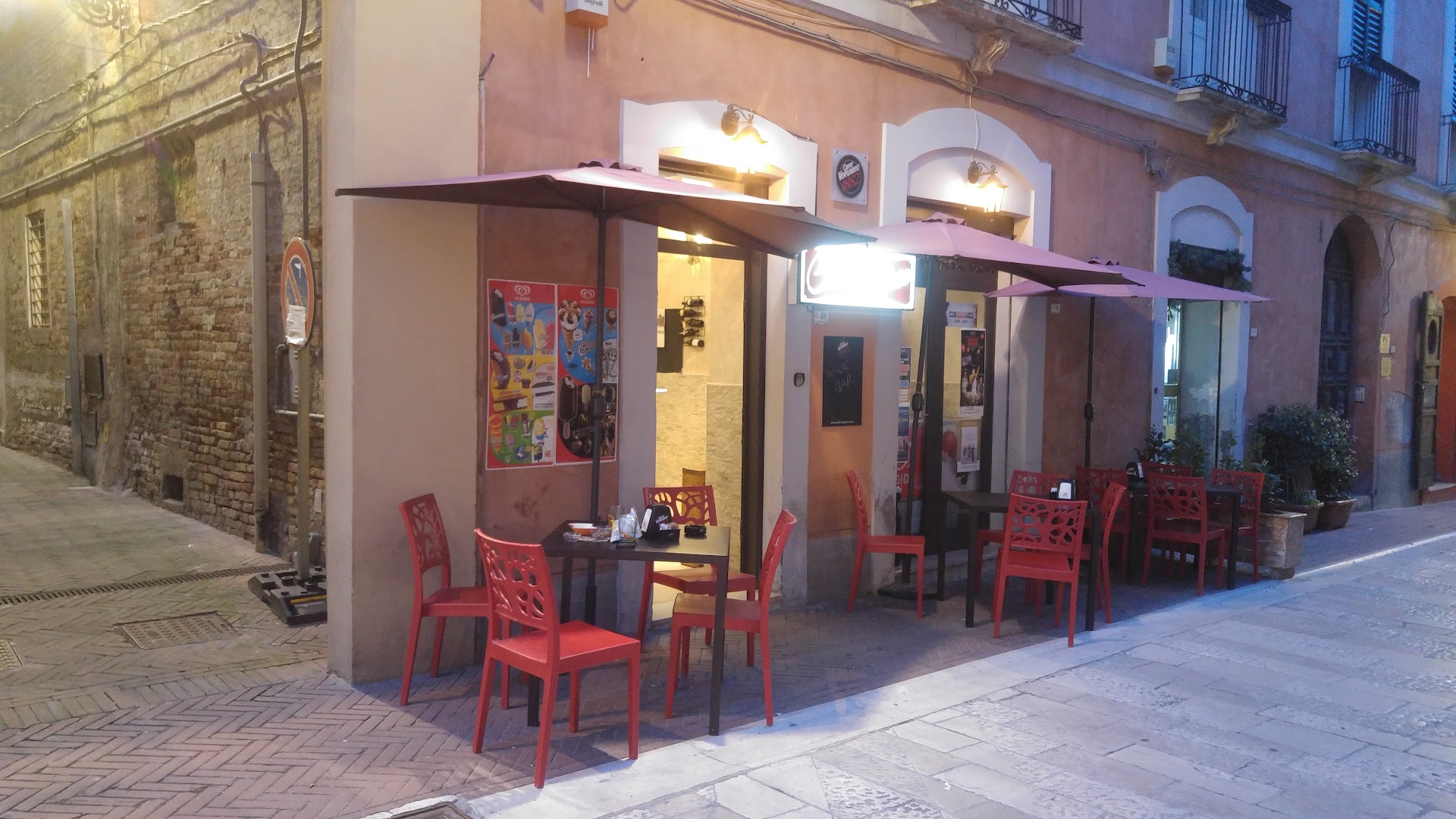 Caffè del Corso di Quattrogi srls