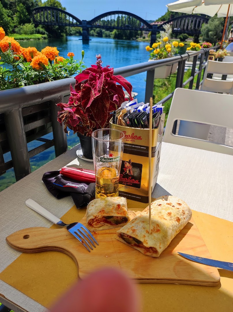 Caffè del fiume