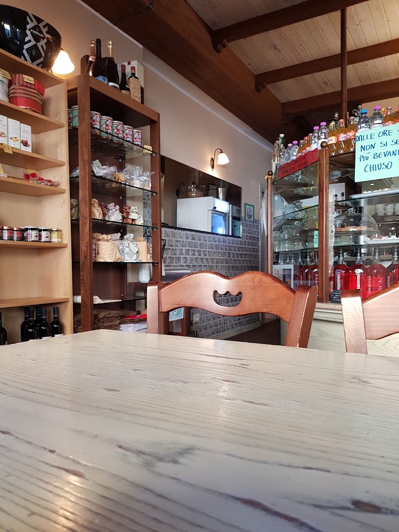 Caffè del Gelso, Mori