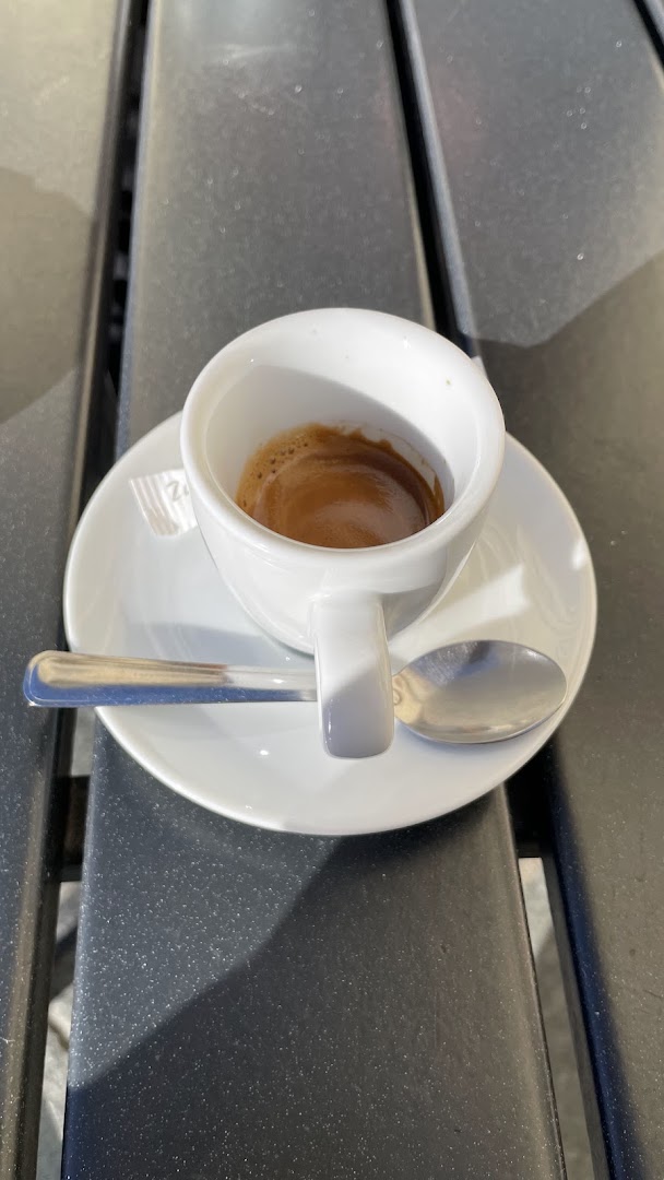 Caffè della Reggia di Lupo Simona