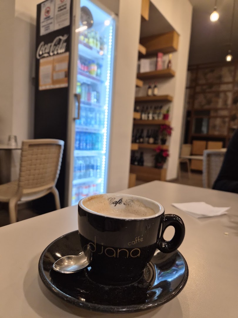 Caffe Djana , Pizzeria e ristorante