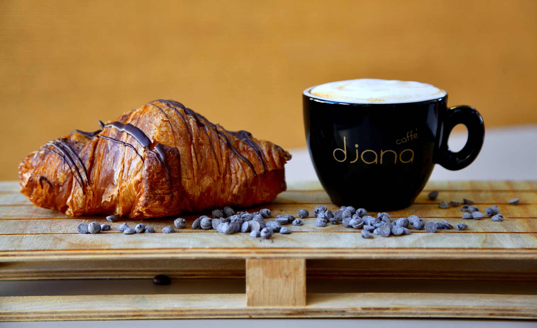 Caffe Djana , Pizzeria e ristorante