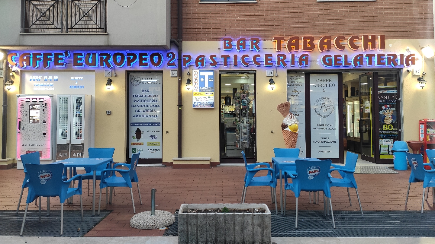 Caffe' Europeo 2-Bar pasticceria Anagnina- Bar Gelateria Osteria del curato