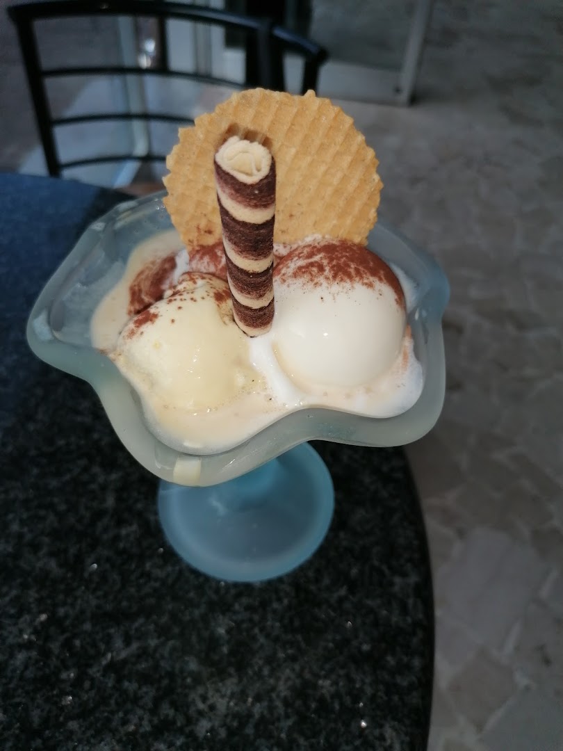 Caffè Gelateria Summertime