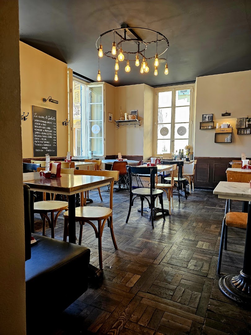 Caffè Giobatta - Piazza Mazzini